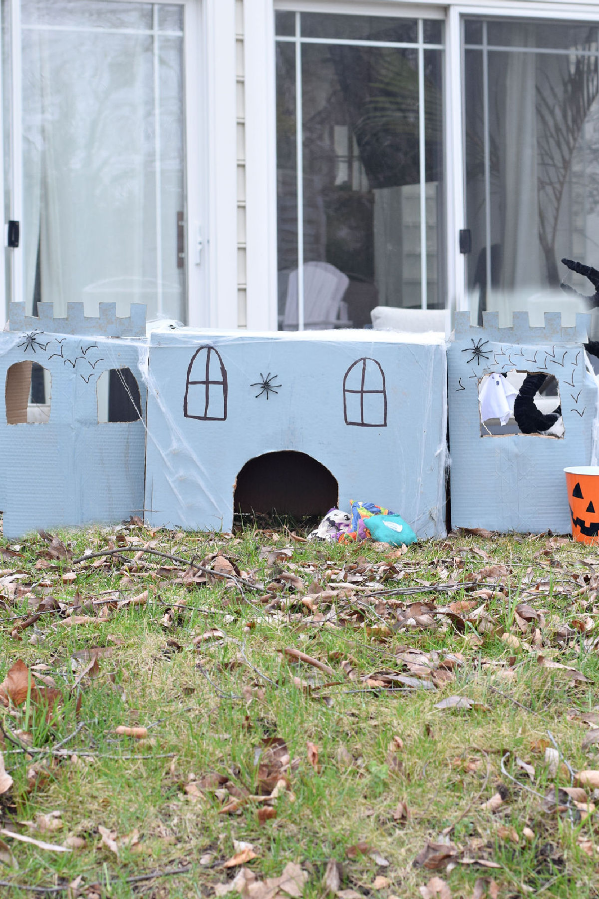 Halloween bean bag toss game 