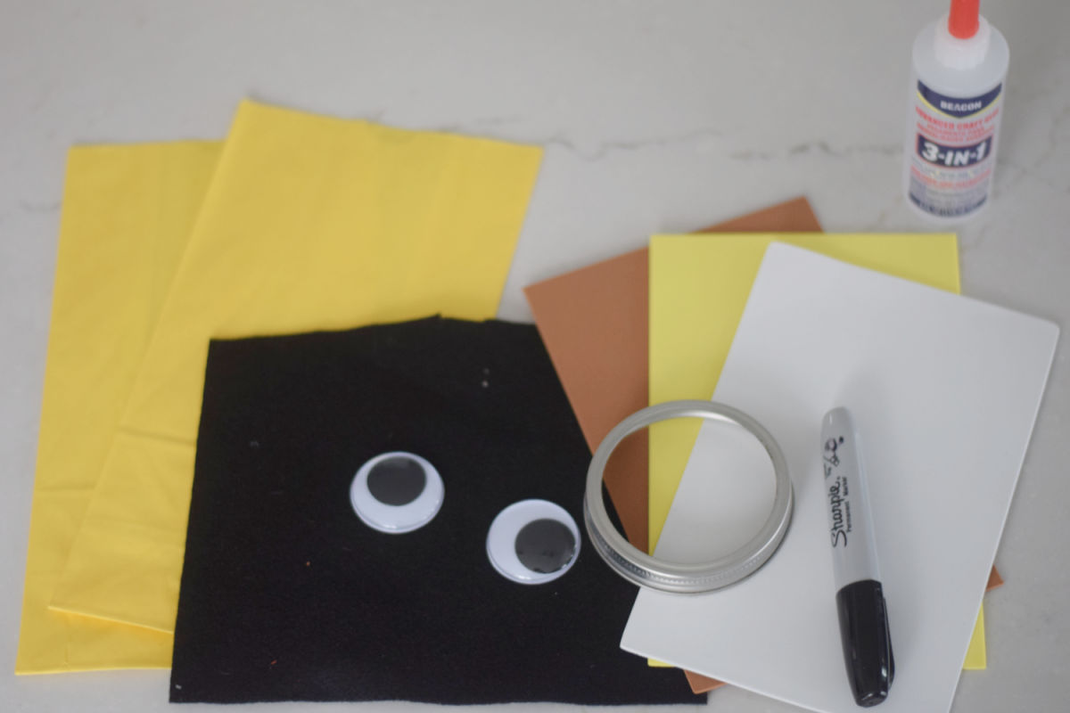 Minion party bag supplies 