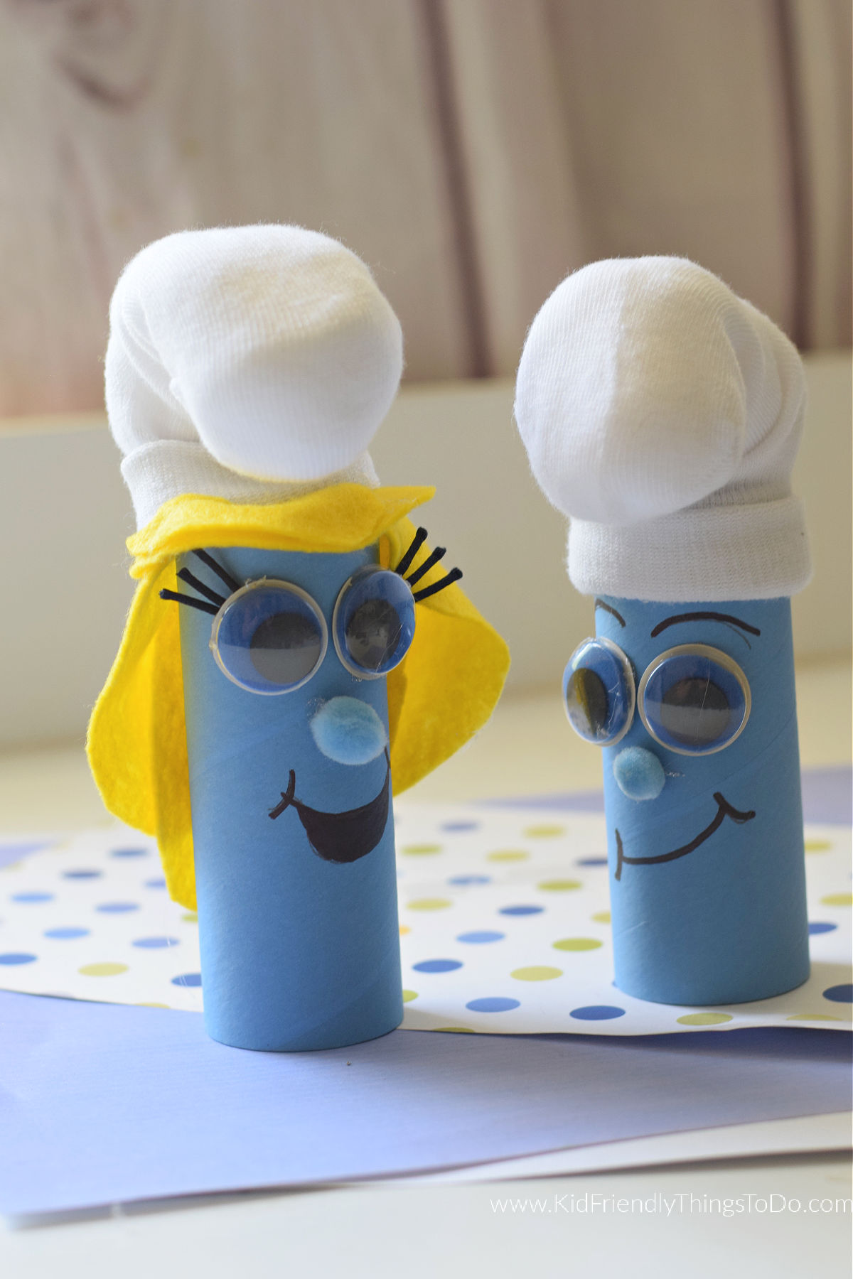 Smurf toilet paper tube craft 