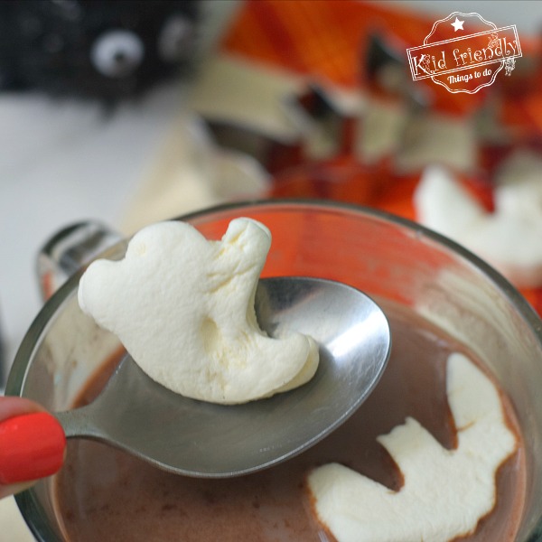 easy Halloween marshmallows