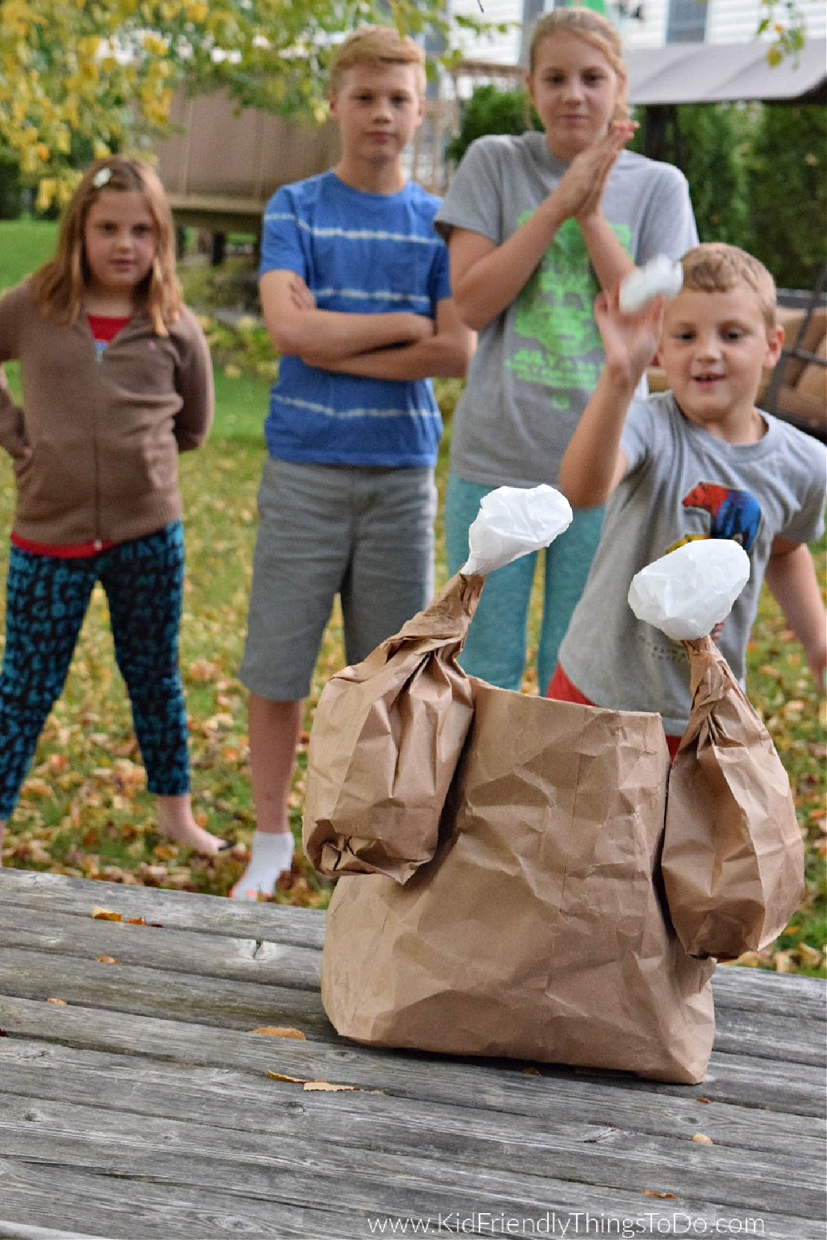 Stuff the Turkey Thanksgiving Game 