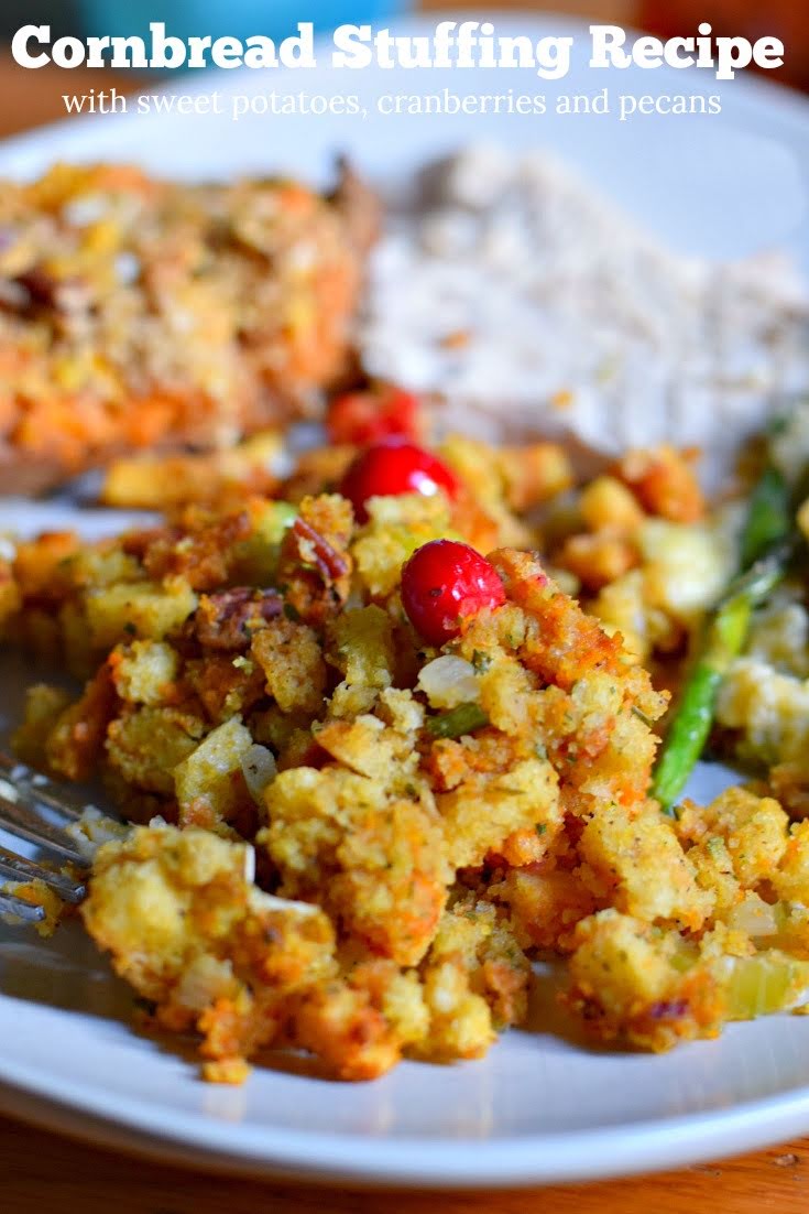 Homemade Cornbread Stuffing Recipe for Thanksgiving