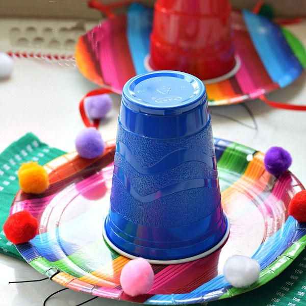 paper plate sombrero craft