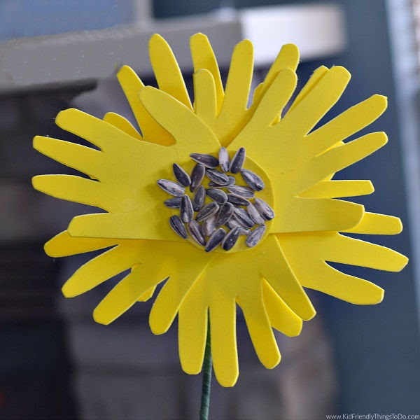 sunflower handprint craft