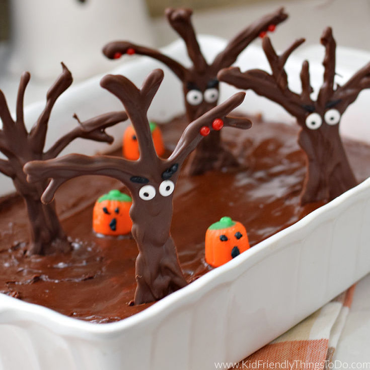 haunted forest Halloween brownies