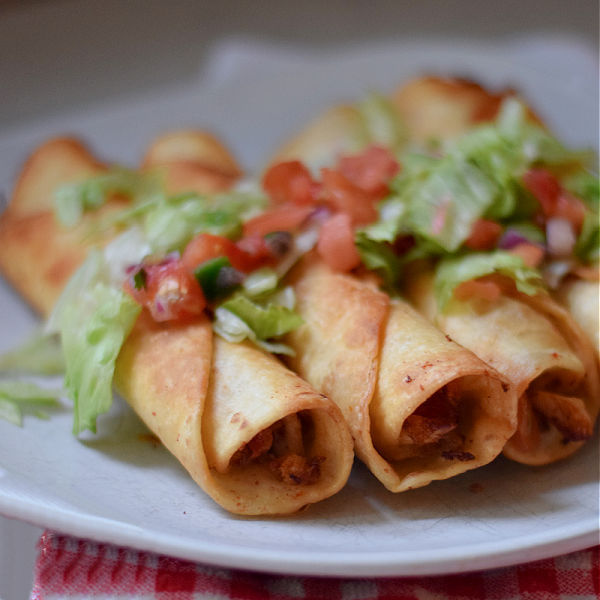 easy chicken flautas recipe