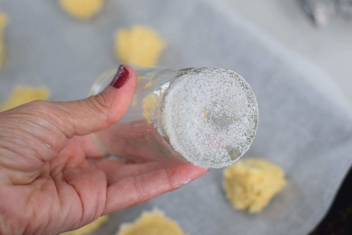 sugar on cup making summer sugar cookies 