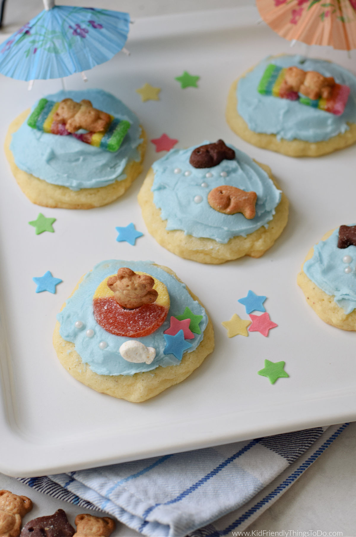 summer bear sugar cookies 