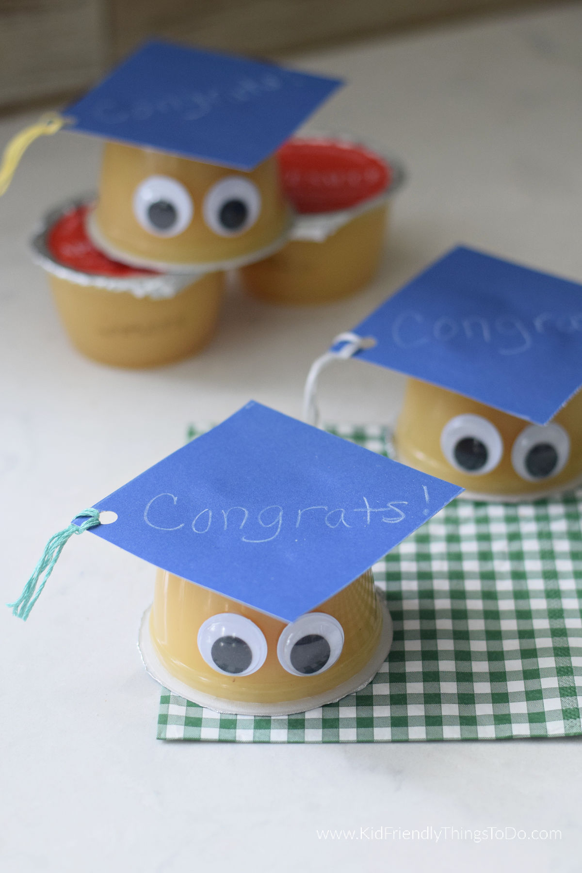 applesauce graduate craft 