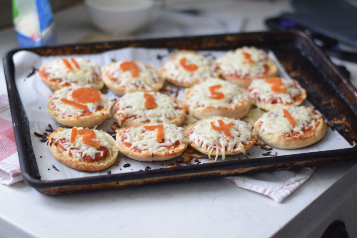 English muffin pizzas 