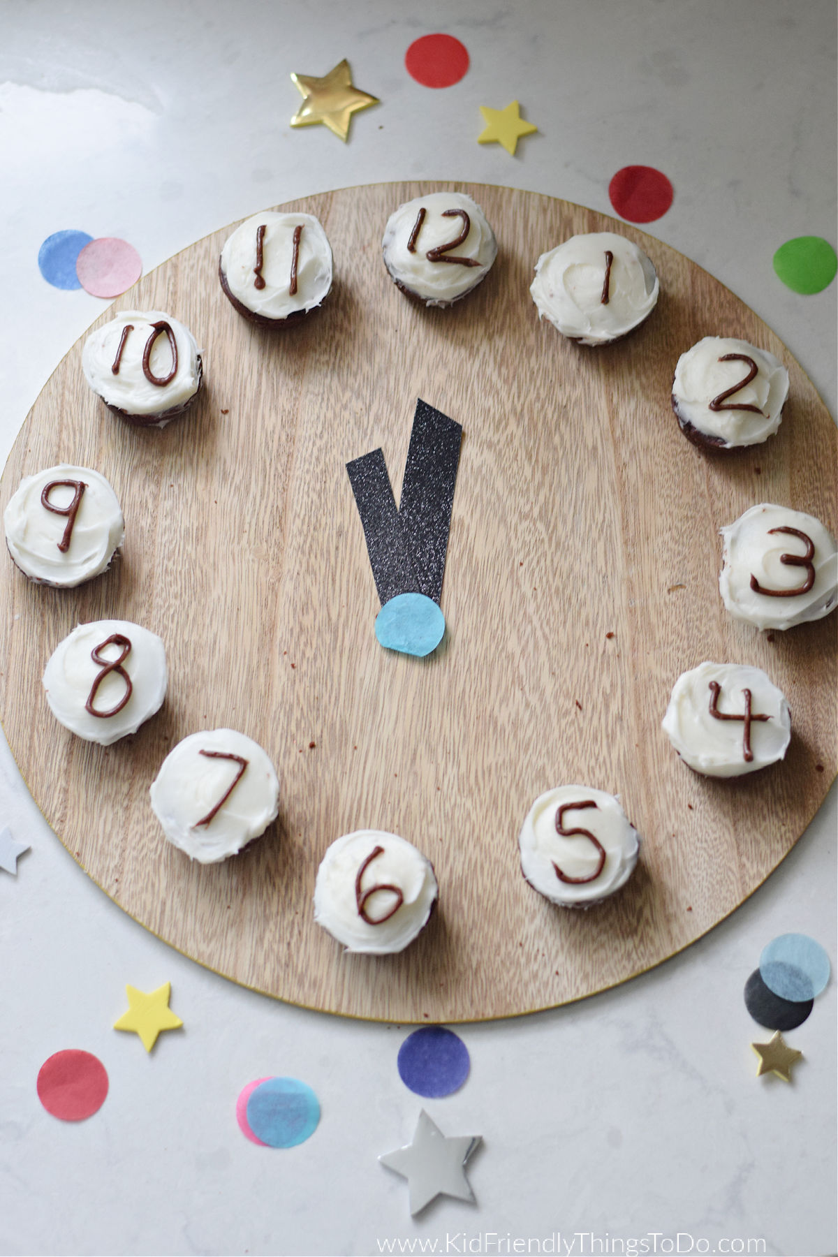 New Year's Eve countdown brownie clock